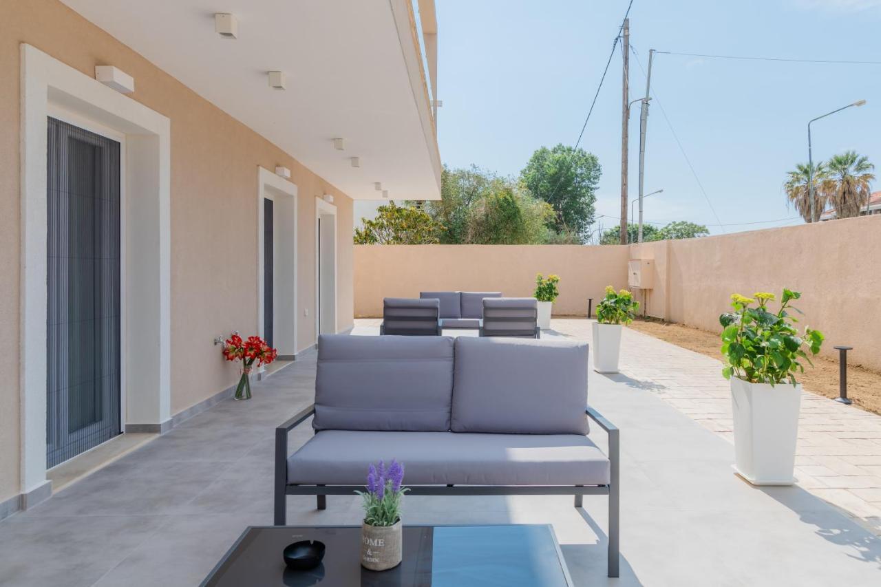 Melena Premium Suites Rodas Exterior foto