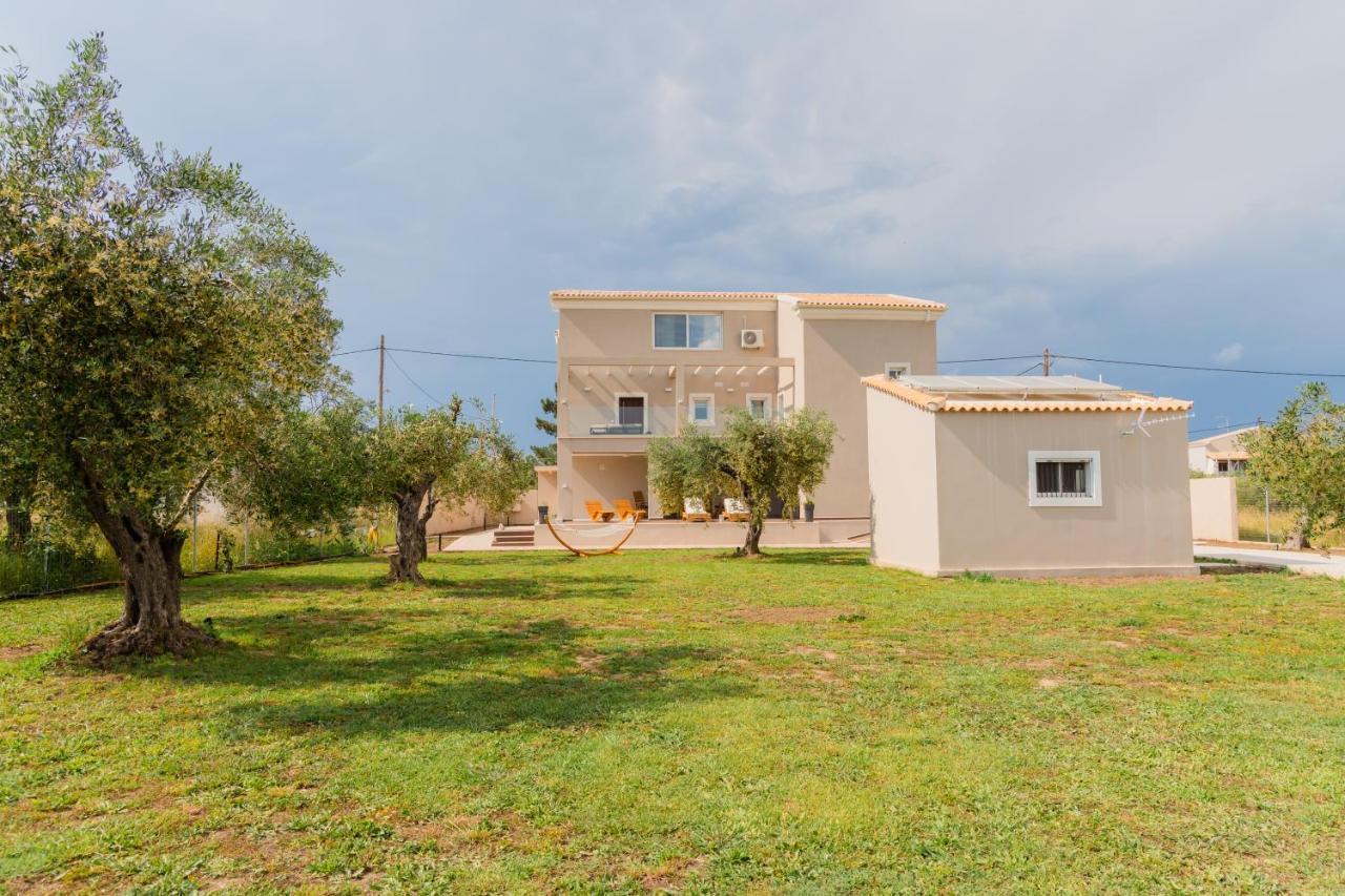 Melena Premium Suites Rodas Exterior foto